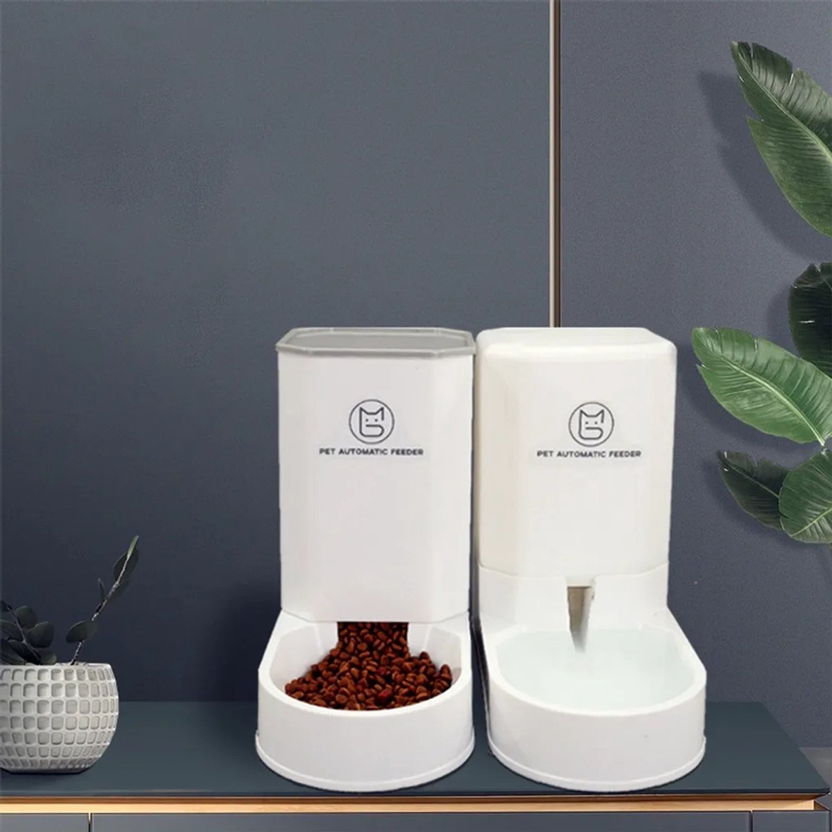 Automatische Voerautomaat voor Huisdieren met Waterdispenser - afbeelding 3