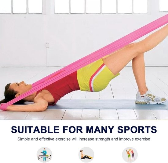 Vrouw in rode top en gele sportbroek ligt op een mat en gebruikt een roze weerstandsband. Tekst: 'SUITABLE FOR MANY SPORTS'.