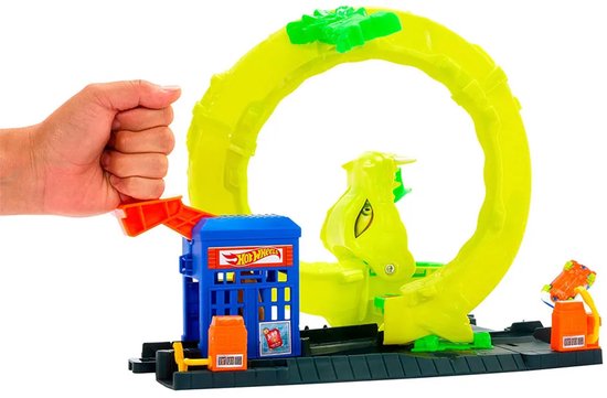 Hot Wheels - Kronkelende Slang in de Aanval - Racebaan