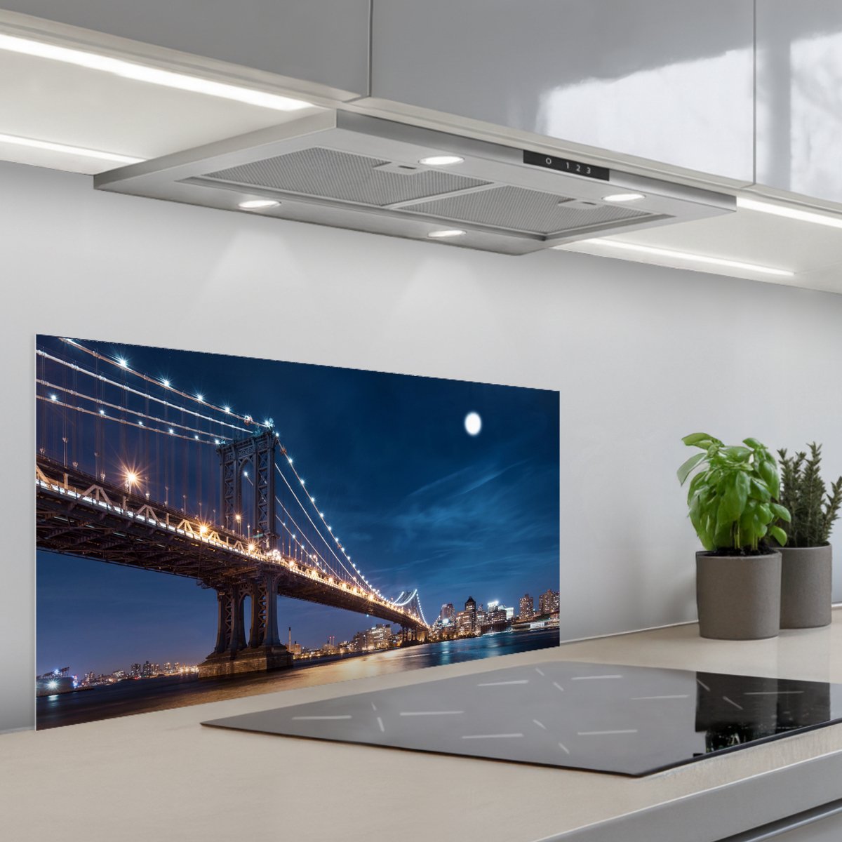 KitchenYeah Spatscherm 80x40 cm Zelfklevende achterwand Brug Licht Avond Meer Blau Stad Keuken muurbeschermer Spatwand fornuis