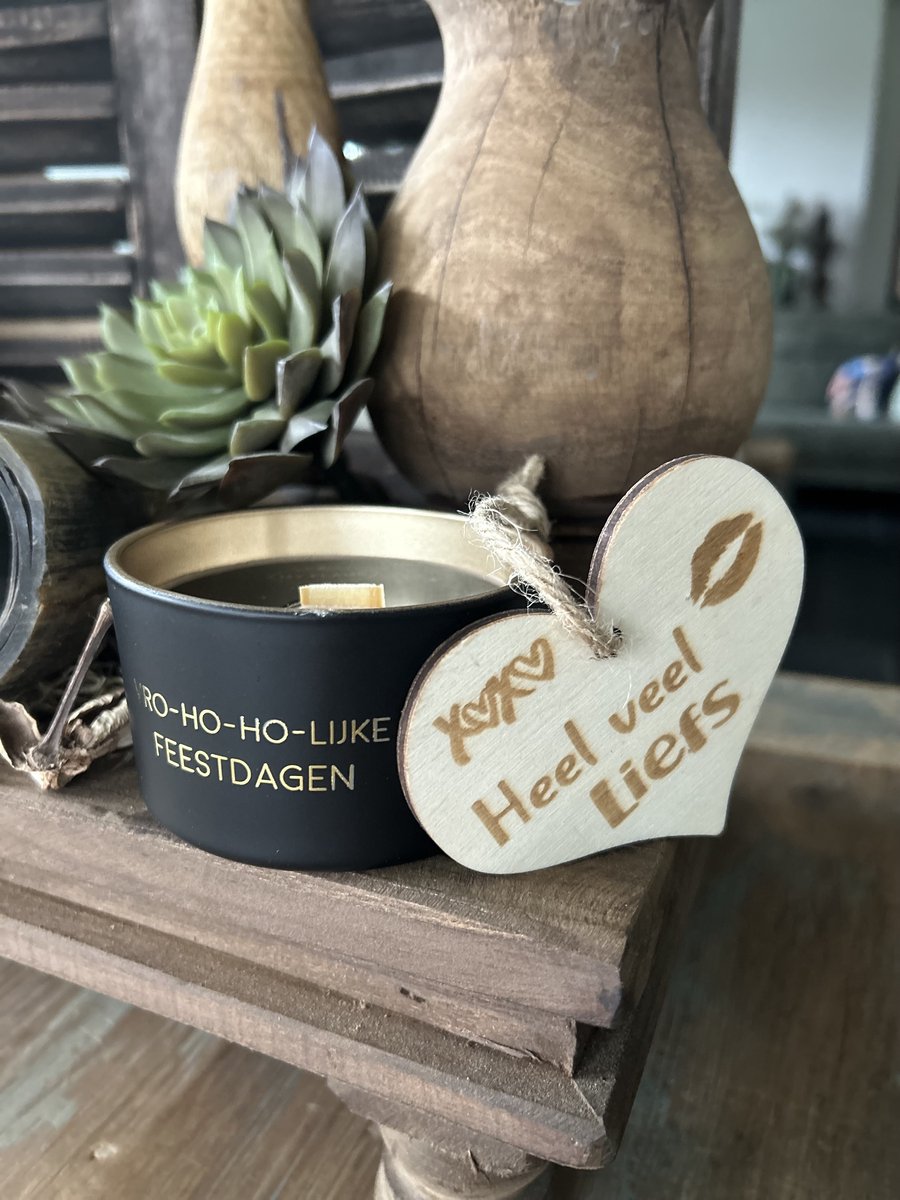 Creaties van hier Soja kaars Vro-ho-ho-lijke feestdagen voor jou met houten hartje - Kerstpakket - Glas - Hout