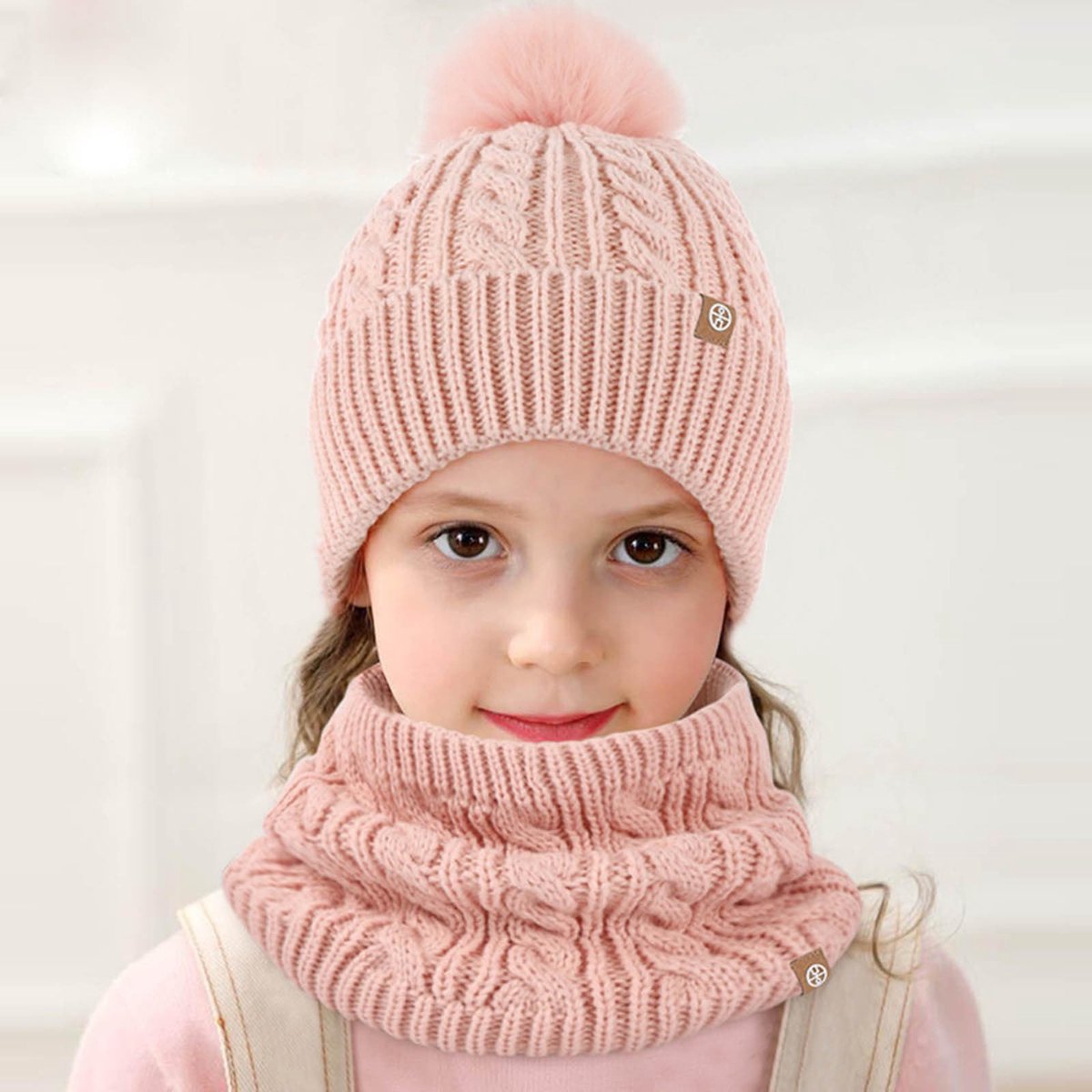 Wintermuts, handschoenen en sjaalset voor kinderen, kindermutsen, muts met pompon, gebreide hals, warme handschoenen, cadeau voor meisjes van 5-10 jaar, zwart — cadeau in Mode & Accessoires - foto 3