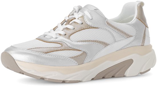 Wit leren Gabor sneaker met zilverkleurige en beige accenten en een crèmekleurige zool.