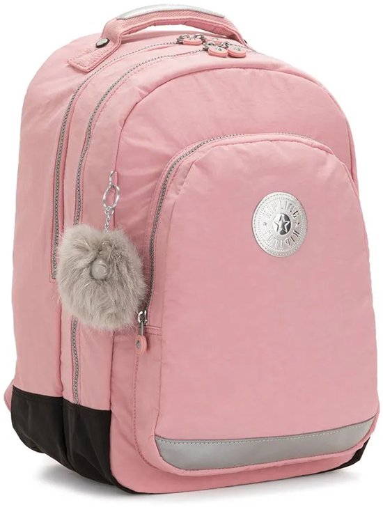 Sac à dos Kipling rose avec porte-clés gris moelleux et logo Kipling argenté.