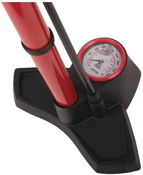 Zwarte antislip voet, rode cilinder en zwarte slang van een fietspomp met manometer.