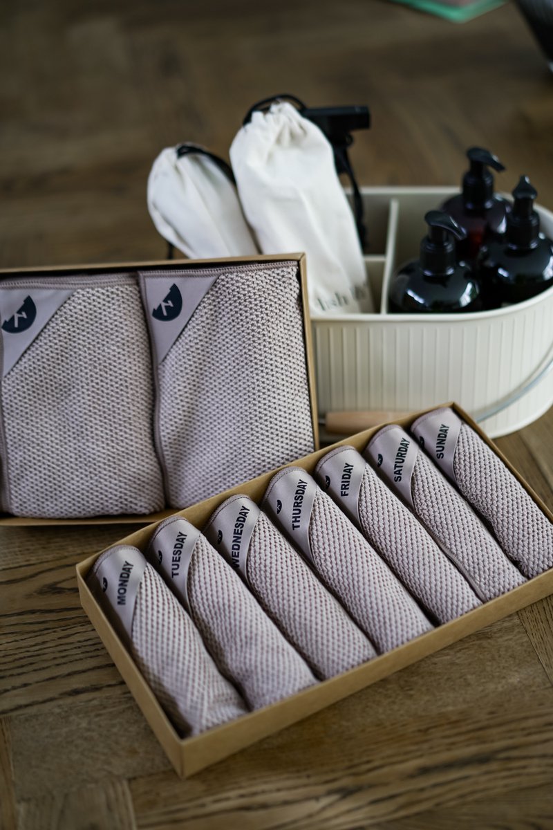 Klud Wafelmotief SET – 2 keukendoeken + 7dagen-vaatdoekjes – Latte