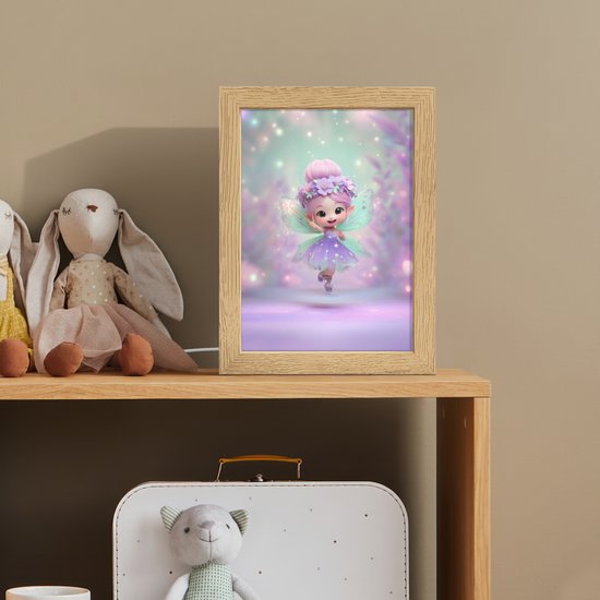 Nachtlampje 15x20 cm - Kinder lampje - Fee - Paars - Sprookje - Tafellamp kinderkamer - Slaapkamer lamp - Bedlamp kinderen - Kinderlampje stopcontact - Wandlamp babykamer - Nachtlampjes van Merkloos — afbeelding 3