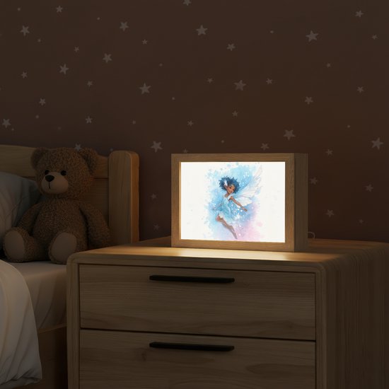 Nachtlampje 20x15 cm - Kinder lampje - Elf - Blauw - Magie - Roze - Tafellamp kinderkamer - Slaapkamer lamp - Bedlamp kinderen - Kinderlampje stopcontact - Wandlamp babykamer - Nachtlampjes van Savemy. — afbeelding 2