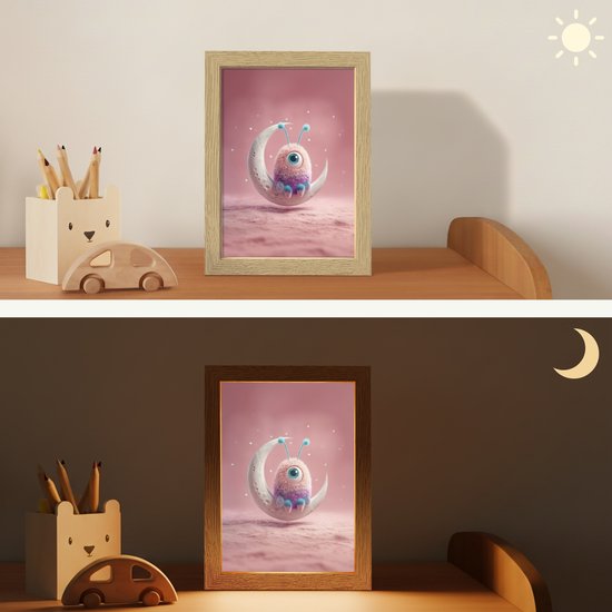 Nachtlampje 15x20 cm - Kinder lampje - Maan - Monster - Roze - Tafellamp kinderkamer - Slaapkamer lamp - Bedlamp kinderen - Kinderlampje stopcontact - Wandlamp babykamer - Nachtlampjes van OnlyWow — afbeelding 4