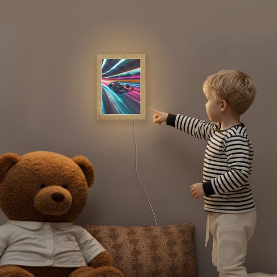 Nachtlampje 15x20 cm - Kinder lampje - Racen - Auto - Race - Jongens - Kleurrijk - Tafellamp kinderkamer - Slaapkamer lamp - Bedlamp kinderen - Kinderlampje stopcontact - Wandlamp babykamer - Nachtlampjes van Merkloos — afbeelding 5