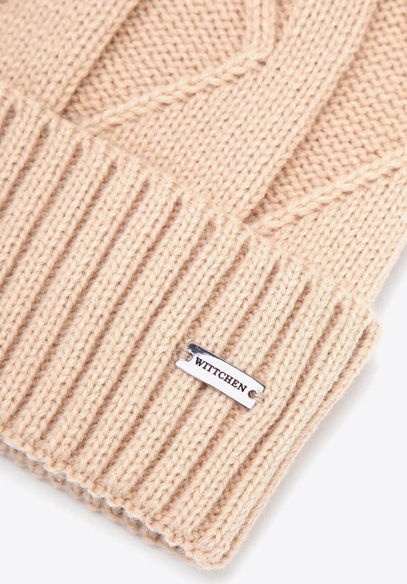 Wittchen - Acryl Dameshoed - Beige - Contrasterende Pompon - Rolrand