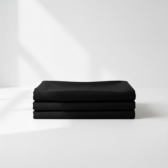 Nappe LUTCHOS - Nappe - Nappe de Luxe - Déperlante - Lavable - Polyester - Zwart - 140x240 cm - Noël