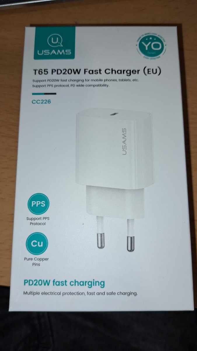 T65 PD20W Fast Charger