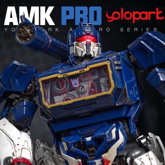 Yolopark AMK PRO Soundwave Model Kit | Transformers Bumblebee edition ...
