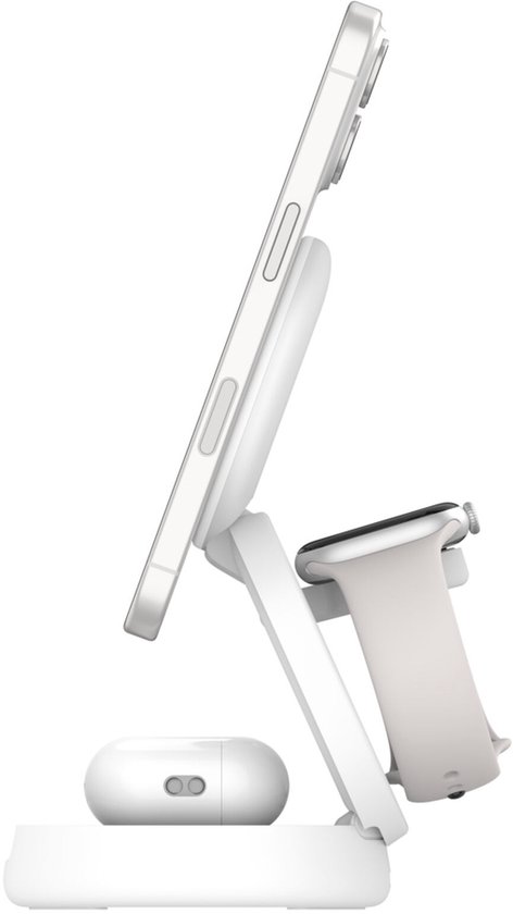Zijwaarts profiel van de witte 3-in-1 draadloze oplader, toont de verhoudingen van de iPhone, Apple Watch en AirPods.