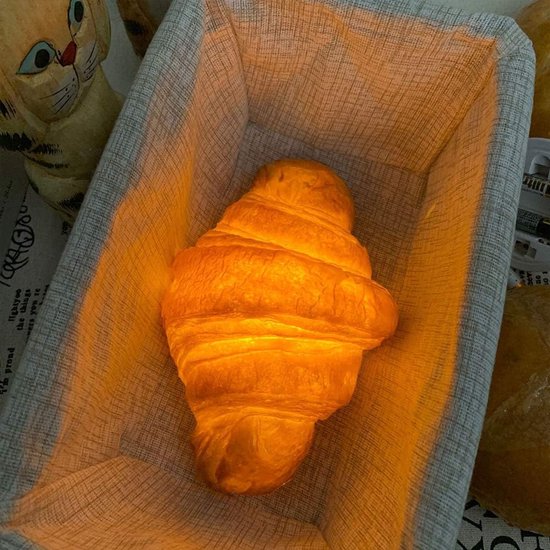 LED nacht licht analoge 3D licht grappig licht slaapkamer bed batterij licht home deco grappige verlichting brood licht - Croissant van Paladone — afbeelding 3