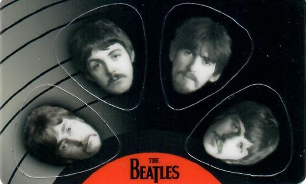 The Beatles - Albums - Plectrum - Pikcard met 4 plectrums
