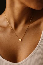 Lundholm Luxe Ketting Dames Goudkleurig Hartjes Hanger – Premium Stainless Steel Jewellery Goud Verguld – Vrouwen Cadeautjes Moederdag Cadeau Sieraad - My Mera Serie – 50 cm – Scandinavisch Design – Cadeau voor Vrouw