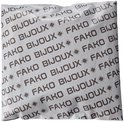 Verpakking met "FAKO BIJOUX" opdruk.