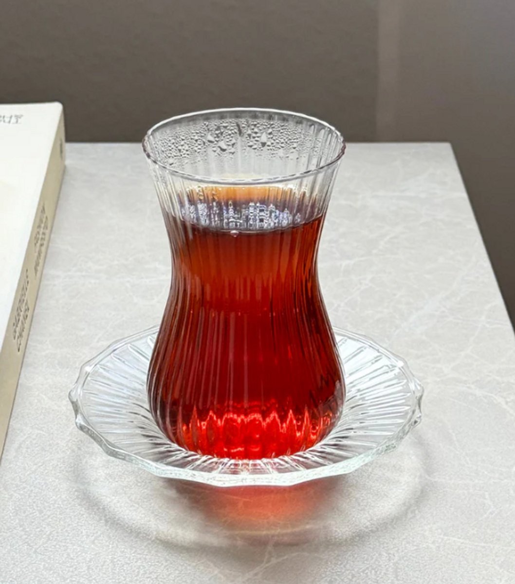 Zoha Castro Theeset – 12-delig – 210 ml – Hittebestendig Borosilicaatglas – Modern Langwerpig Design met Ribbels