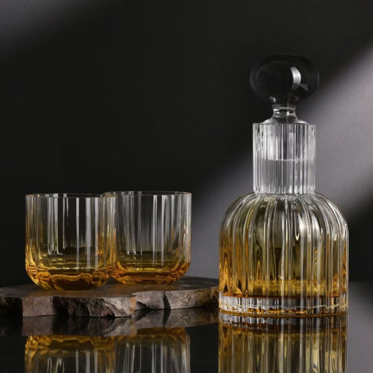 Krosno Karafset met 2 Glazen – 650 ml Karaf & 260 ml Glazen – Amber - Premium Loodvrij Kristalglas - Voor Water, Whisky, Brandy of Limonade - Elegante Geschenkset - Handwas Aanbevolen — cadeau in Koken & Dineren - foto 2