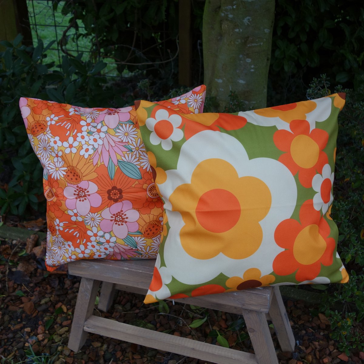Kussenhoezen - Retro Groovy kussenhoes set van 2 - Formaat 45 x 45 cm - Exclusief binnenkussen