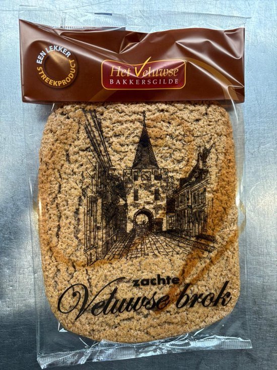Een zachte Veluwse brok in verpakking met een afbeelding van een poort en gebouwen.