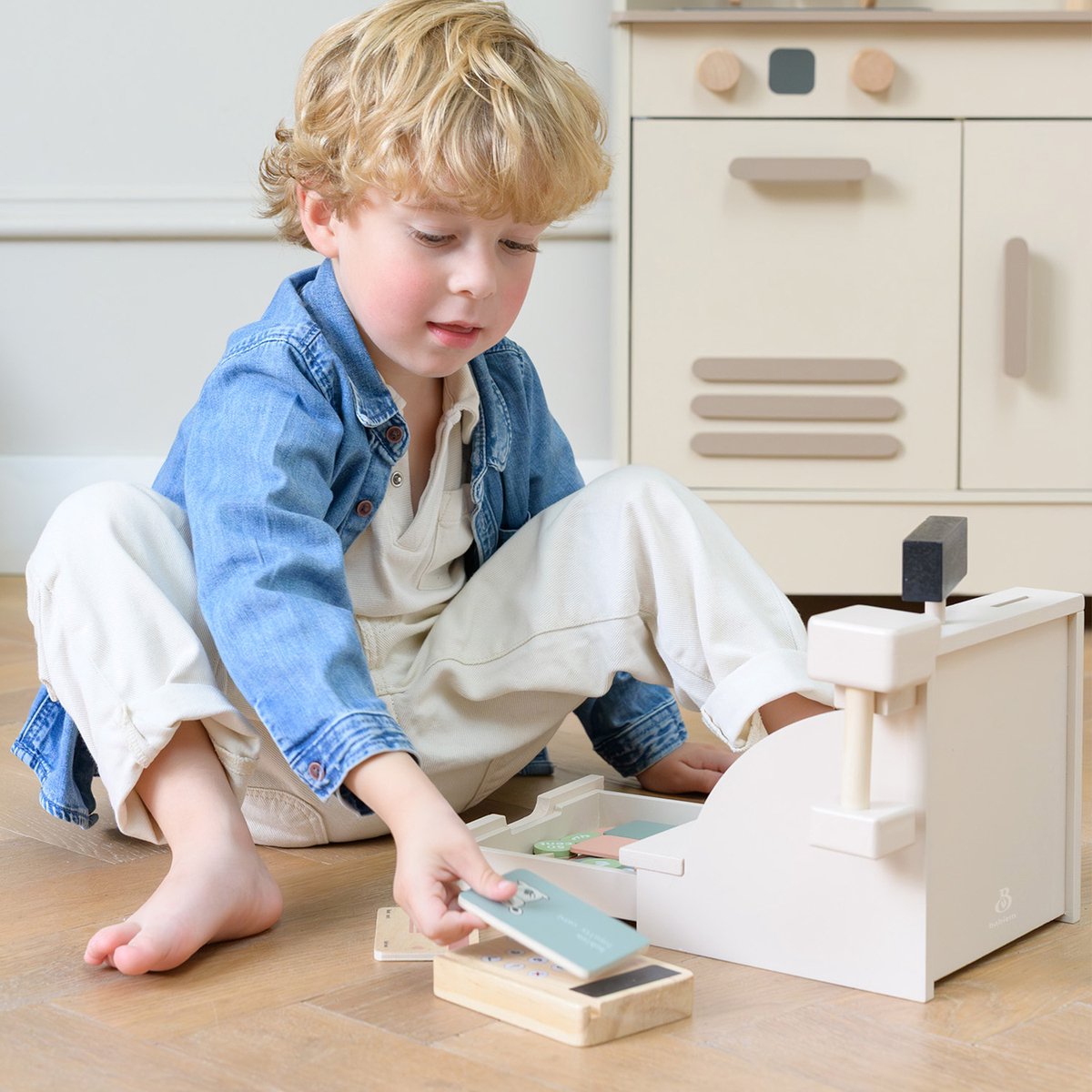 Babiem® Coco - Speelgoed Kassa - 42-Delige Set - Incl. Scanner, Pasjes en Geld - Montessori Speelgoed - 18 x 18 x 23 cm - FSC Hout — afbeelding 7