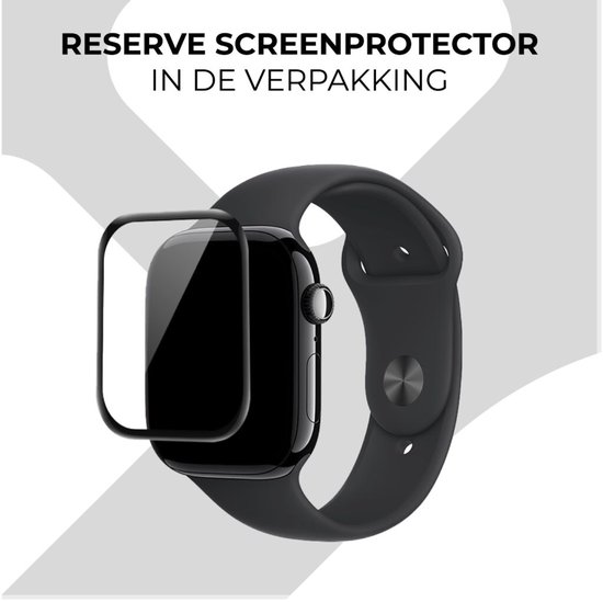 Zwarte Apple Watch met een schermprotector, die een reserve screenprotector in de verpakking toont.