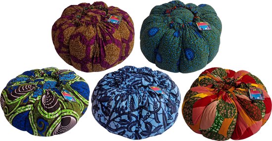 Vijf Slow Cooking Bags in diverse Afrikaanse printen: paars, groen, blauw, blauw en rood.