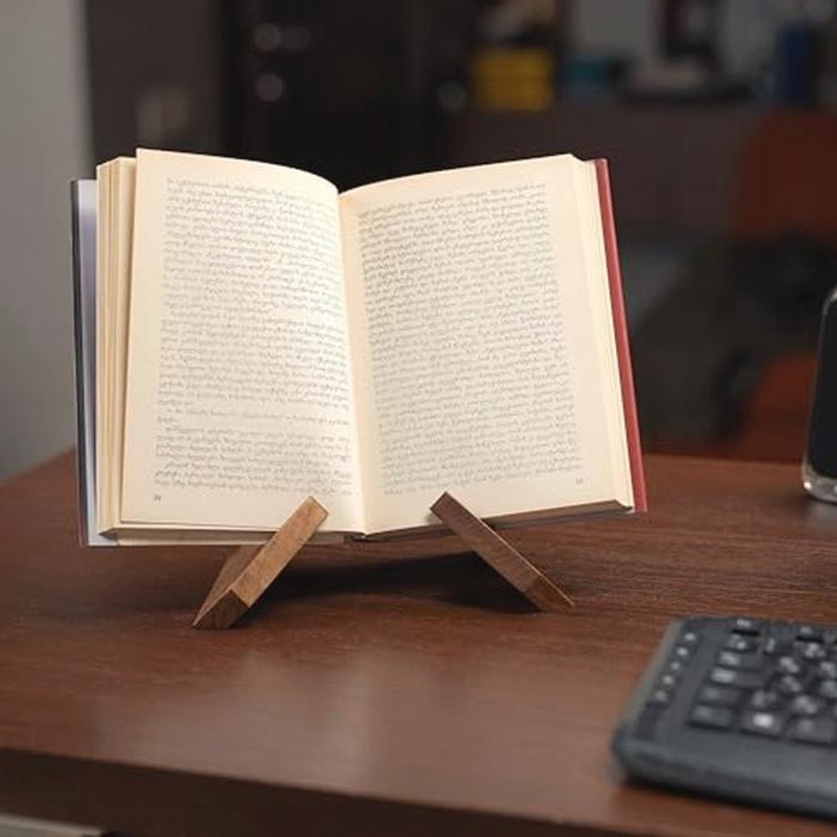 Houten Kookboekstandaard - Handgemaakte Walnoten Boekhouder voor Handsfree Lezen - Kookboek Steun voor Aanrecht - Recept Houder en Leeshulpmiddel voor Keuken — cadeau in Kookcadeaus - foto 2