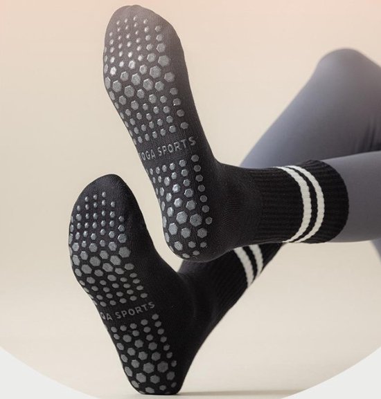 Yoga sokken, 3 paar antislip sokken voor dames, geschikt voor Pilates, ballet, dans en trampolinespringen, zwart. van ToeSox — afbeelding 3