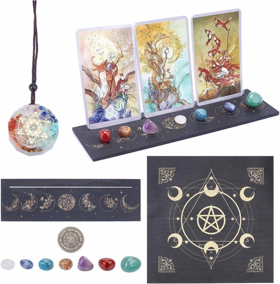 EGoods - Tarot Card kit met Houten Kaarthouder, Altaar Tafelkleed, 7 Chakra Hanger Ketting, Edelsteen en Uitdaging Munt - Heks Waarzeggerij Gereedschap en Accessoires voor Beginners