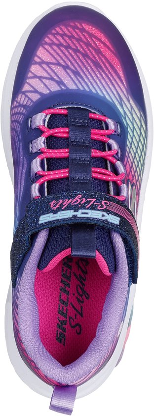Bovenkant van een navy sneaker met paarse, roze en turquoise glinsterende lijnen, 'S-Lights' logo en klittenband.