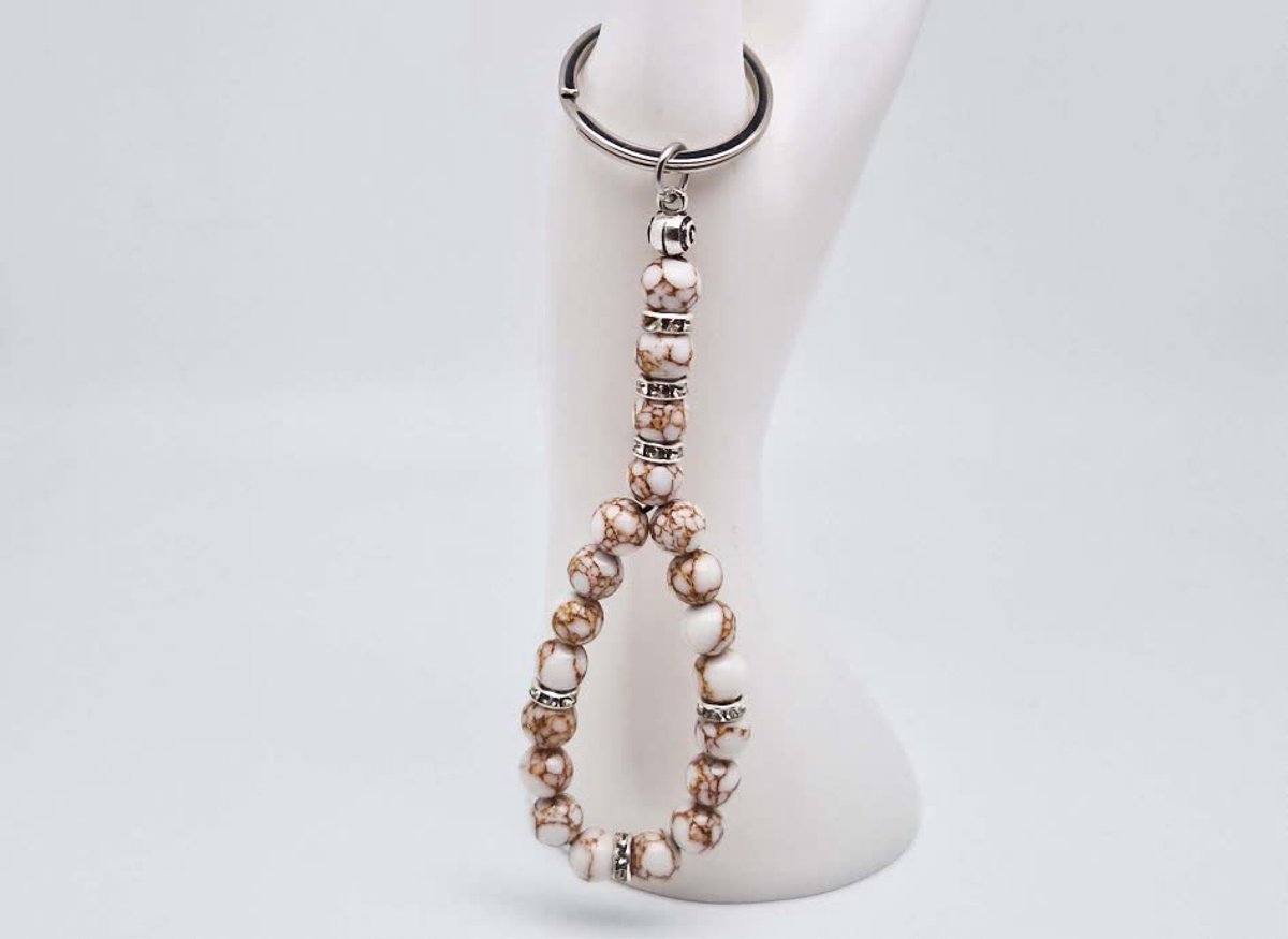Handgemaakte Tasbih sleutelhanger van natuursteen "Wit Howliet Gesponnen Goud" en metaal - diameter kralen 8mm - Aantal stenen 20 - Een mooi cadeau-idee en een bijzonder aandenken