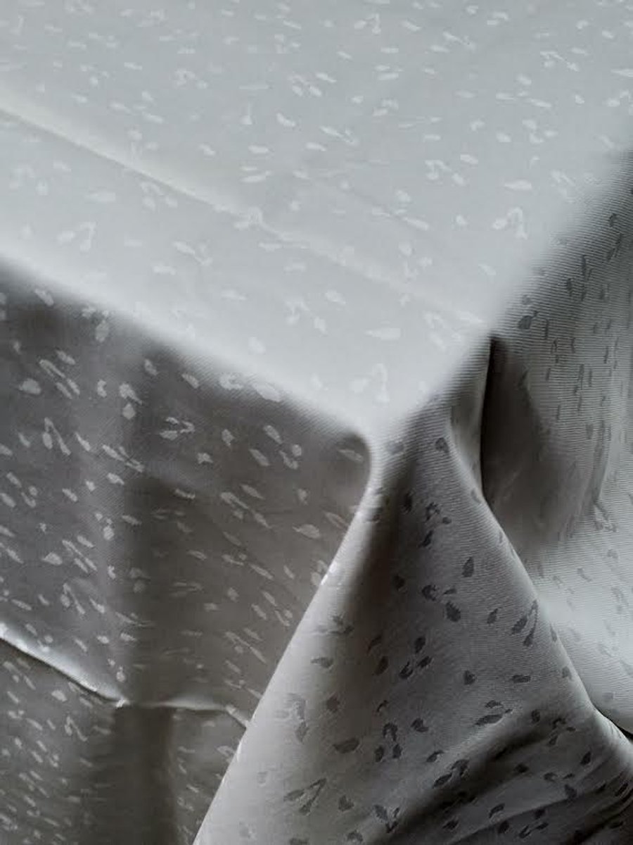 Damast Tafelkleed Rio Ivoor, 200x140cm, De Witte Lietaer, B Keusje
