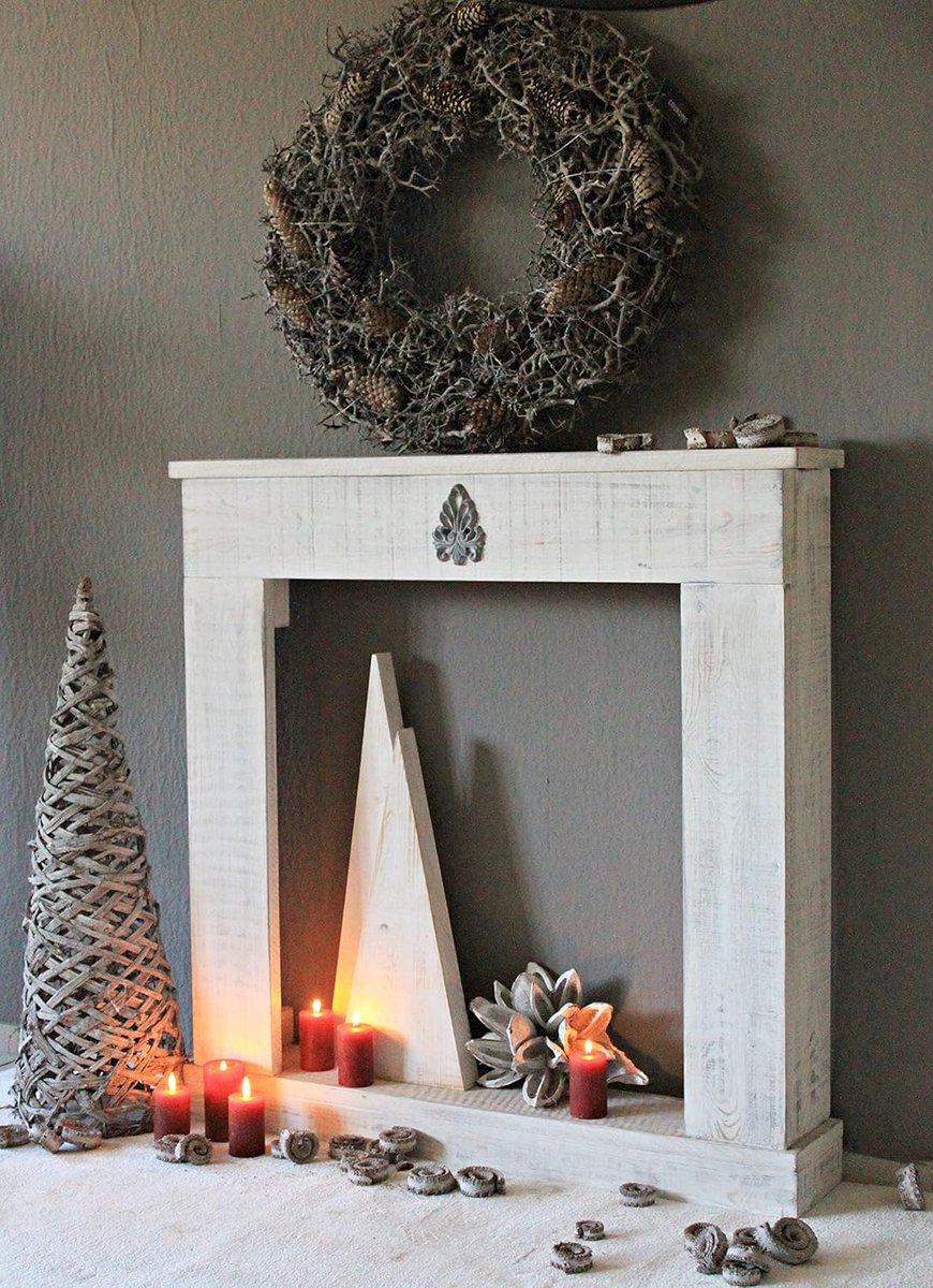 Decoratieve Houten Schoorsteenmantel in Antiek Wit