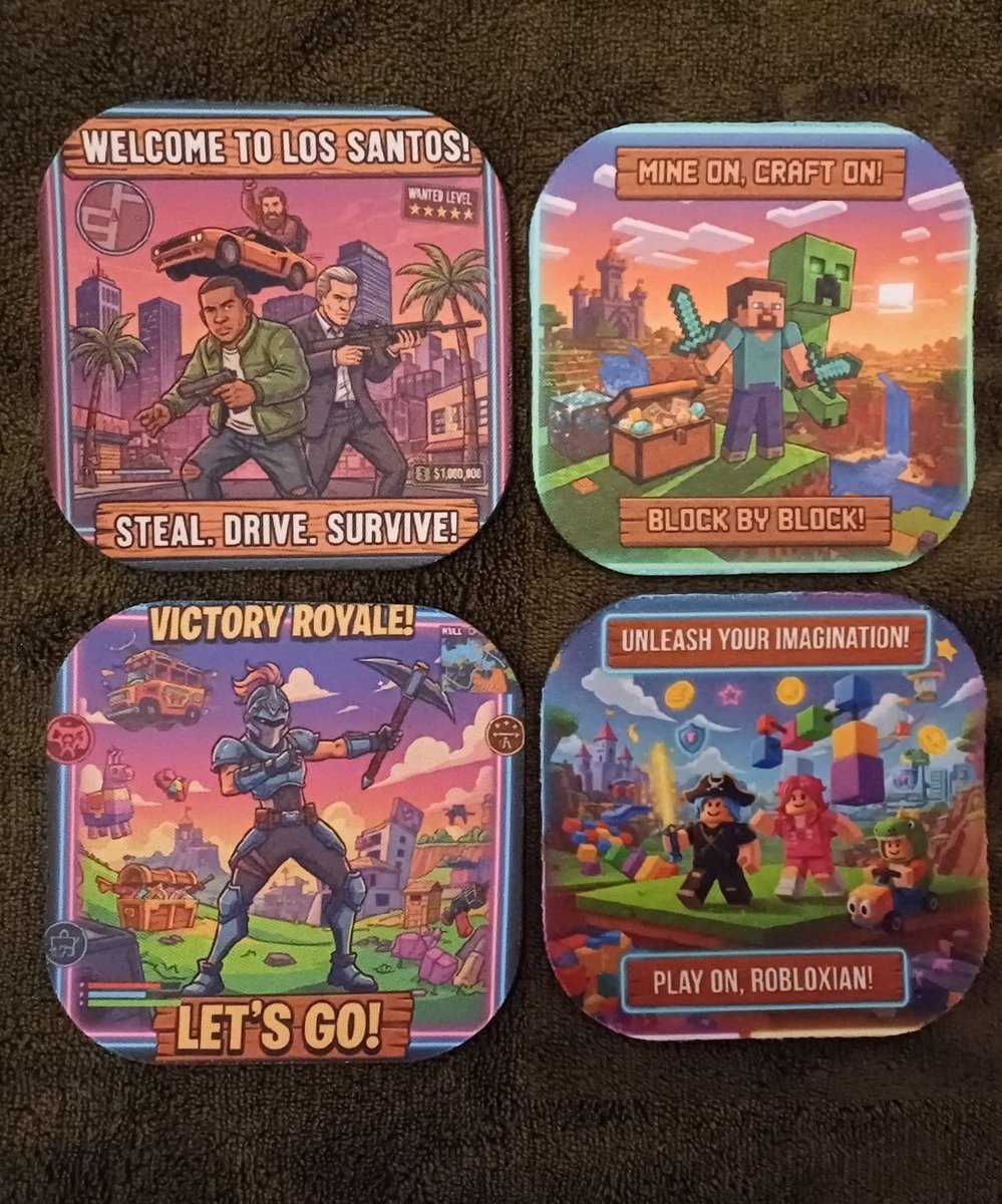 Set van 4 Luxe Onderzetters Gaming - Cadeau voor Gamers - Kurk Onderzijde