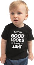 I get my good looks from my aunt cadeau t-shirt zwart voor baby - unisex - jongens / meisjes 62 (1-3 maanden)