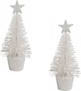 2x stuks kerstversiering witte glitter kerstbomen/kerstboompjes 15 cm - Kerstversiering/kerstdecoratie glitter kunst kerstboompjes