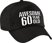 Awesome 60 year old verjaardag pet / cap zwart voor dames en heren - baseball cap - verjaardags cadeau - petten / caps