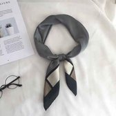 Elegant Stijlvol Dames haar sjaal - hals sjaaltje 68x68 cm - grijs wit zwart print | Neksjaaltje | Dames nek sjaaltje | nek sjaaltje | Satijn Zijdezacht | Dames accessoires