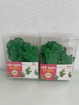 Decoratieve slinger met metalen cactussen (LED-verlichting) - set van 2 stuks (groen)