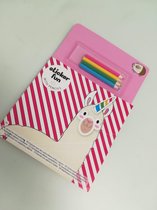 Stickerboekje - met potloden in diverse kleuren