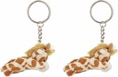 Set van 6x stuks pluche giraffe knuffel sleutelhangers 6 cm - Speelgoed dieren sleutelhangers