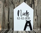 Kraamkado met naam - Geboortebord huis - Cadeau met naam baby - Geboortebord - Babycadeau - Babyshower cadeau - Babykamer decoratie