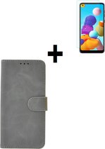 Geschikt voor Samsung Galaxy A21 hoes Effen Wallet Bookcase Hoesje Cover Grijs + Tempered Gehard Glas / Glazen screenprotector Pearlycase