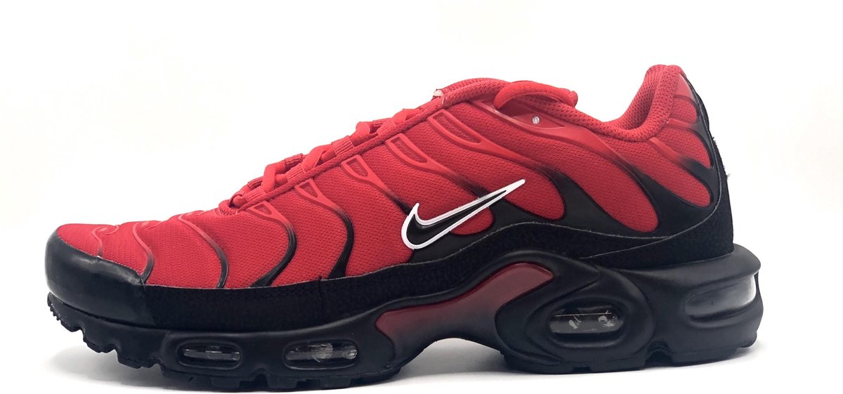 nike air max plus all red