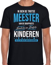 Trotse meester cadeau t-shirt zwart voor heren - wit en blauwe letters - verjaardag / bedankje / cadeau shirts voor leraar L