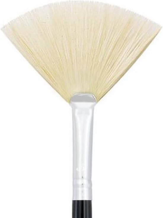 Small Fan Brush